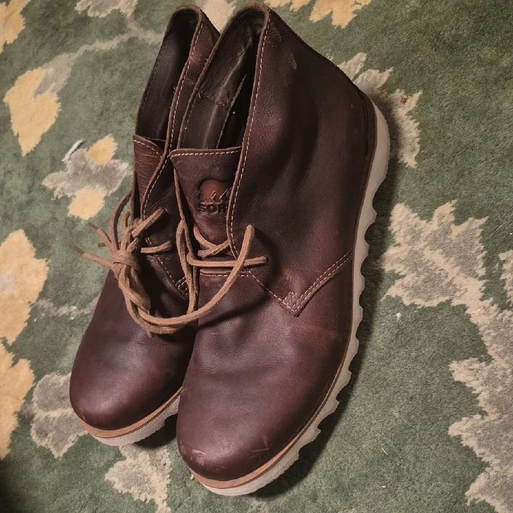 Sorel Men's Brown Leather Chukka Boots
